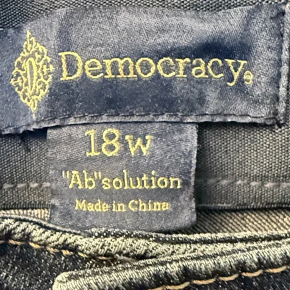 NWT Democracy High Rise Embroidered Jeans - Absolution Slim Straight - Picture 4 of 9